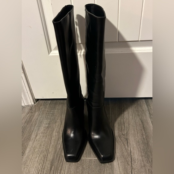 Zara x Massimo Dutti Women’s Leather Boots Square Toe Heels 38 NWT US 7.5 - Picture 2 of 9